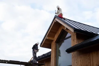 what-to-expect-from-a-roofing-company-during-a-roof-replacement