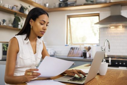 what-makes-hr-onboarding-software-essential-for-employee-success?